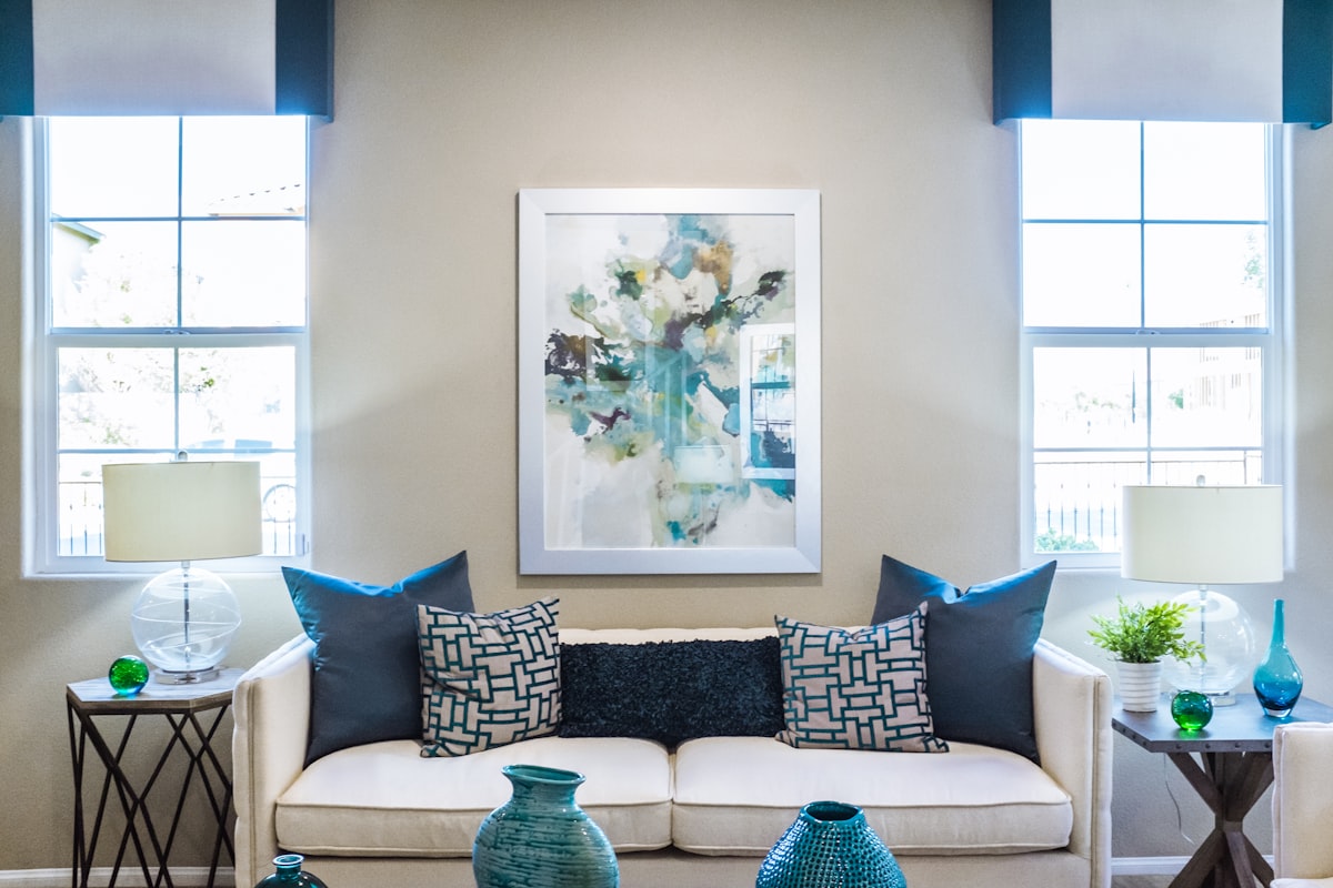 Tropiq — calm interior